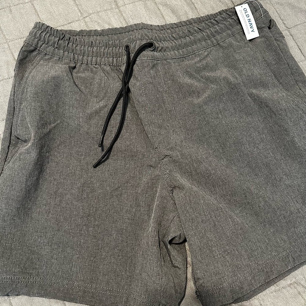 Brand new Old Navy men’s shorts